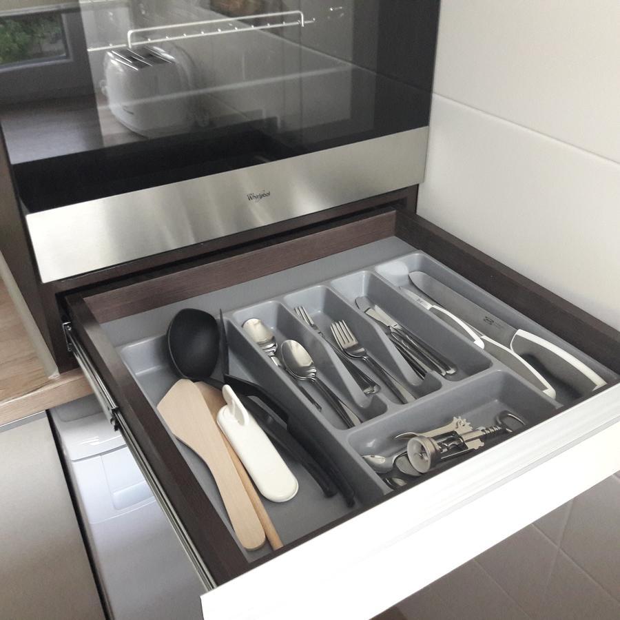Studio 18 Apartman Kazincbarcika Buitenkant foto
